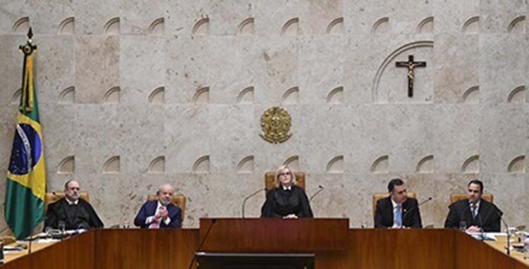 Presidente do Supremo afirma que  democracia permanece inabalada