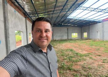 Prefeito Fran Boni anuncia melhorias na Vila Operária