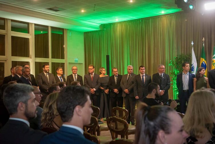 Cargnin toma posse como vice-presidente da Faciap