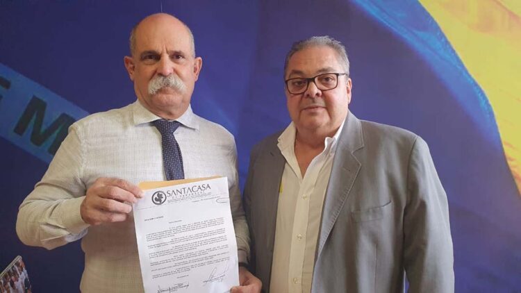 Deputado Sargento Fahur vai destinar mais recursos para a Santa Casa