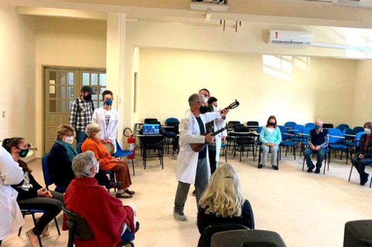 Programa Unespar 60+ está com matrículas abertas para atividades com pessoas idosas