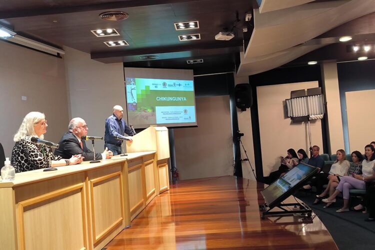 Profissionais da Saúde recebem capacitação para enfrentamento da chikungunya
