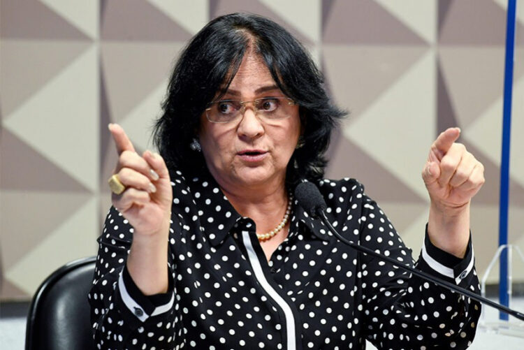 Damares assume a presidência do Republicanos Mulher