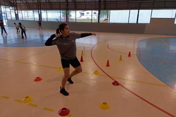 Projeto de esporte beneficia dois mil alunos de famílias vulneráveis