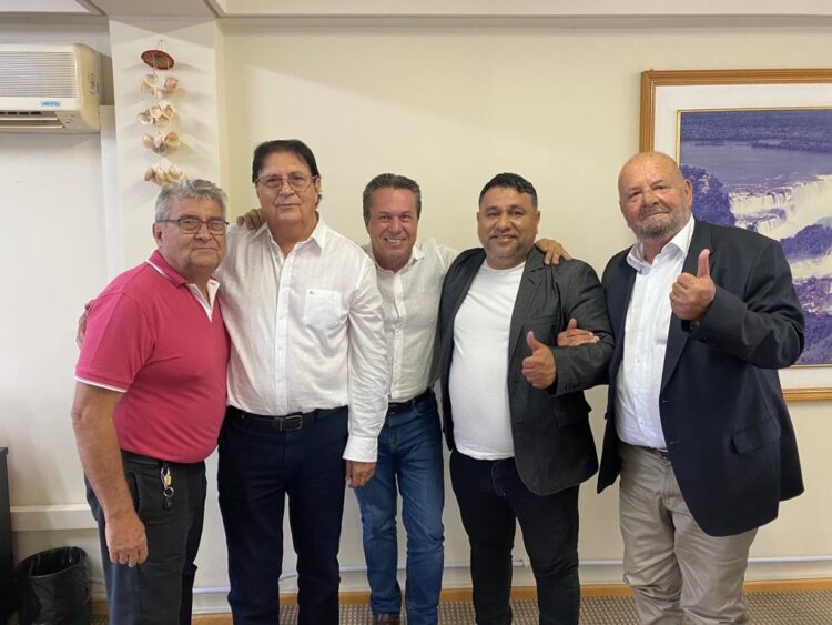 Autoridades buscam recursos para solução dos problemas de alagamentos no município