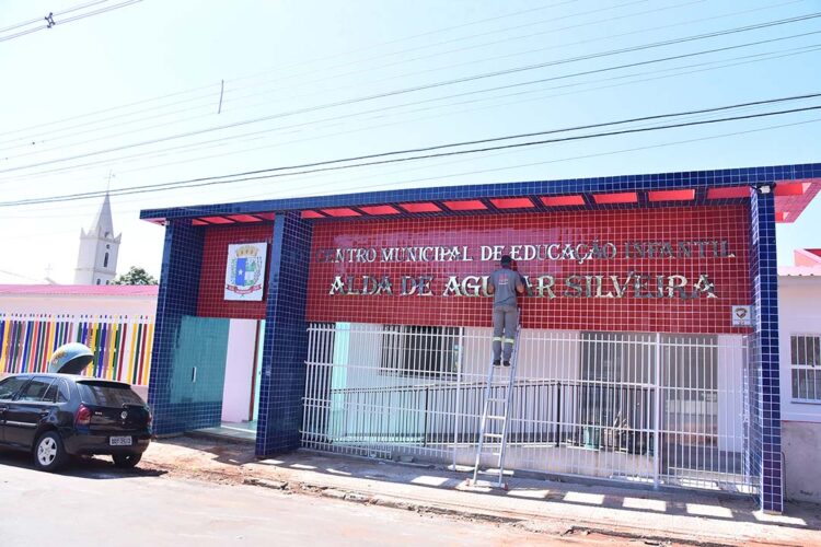 Reforma e ampliação de CMEI em  São João do Caiuá chegam à reta final