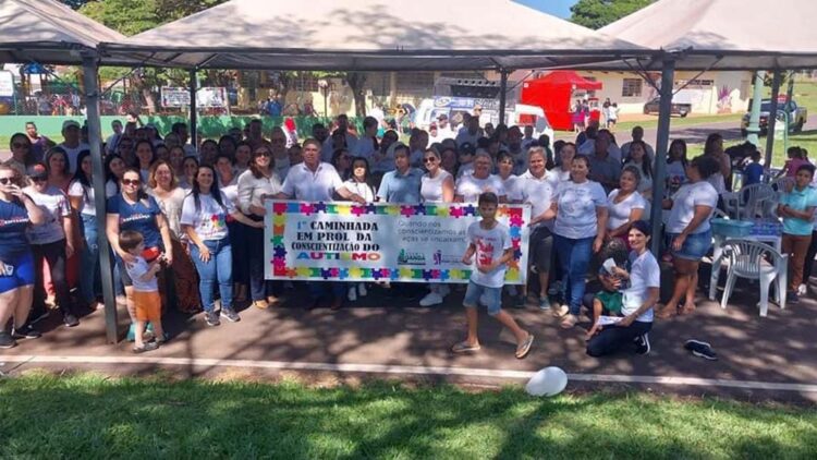 Secretaria da Mulher realiza caminhada em prol da conscientização do autismo