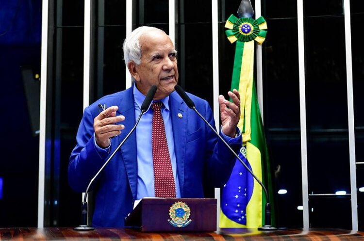 Senado precisa debater temas como a Reforma  Tributária para recuperar protagonismo, diz Líder