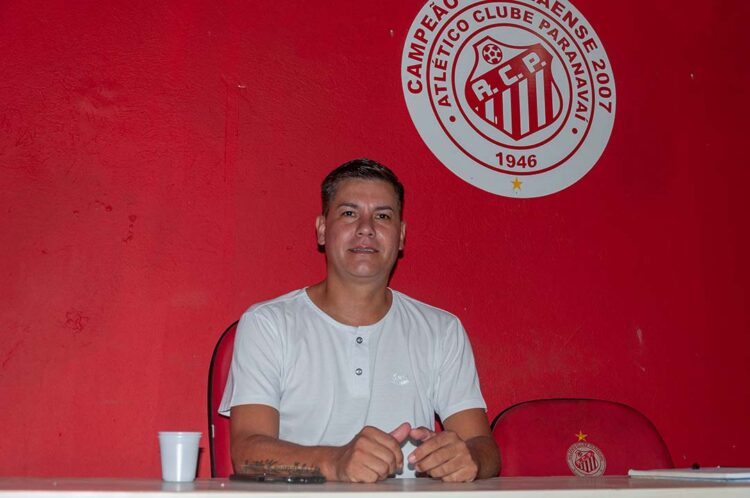 Com provável renúncia do presidente, clube deve eleger nova diretoria em 15 dias