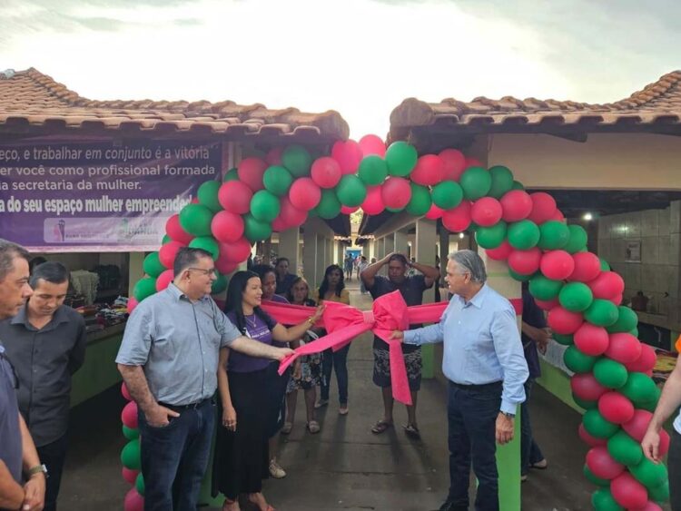 Município inaugura a Feira da Mulher Empreendedora
