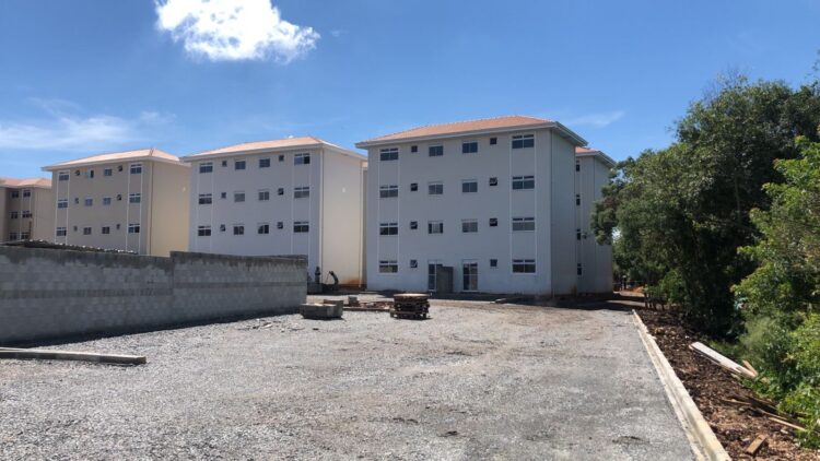 Emprego na construção civil tem alta de 28,45%  no primeiro trimestre de 2023 no Paraná