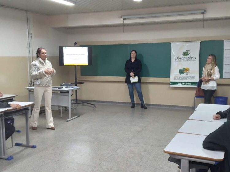 Projeto apresenta a estudantes  de Paranavaí noções de cidadania