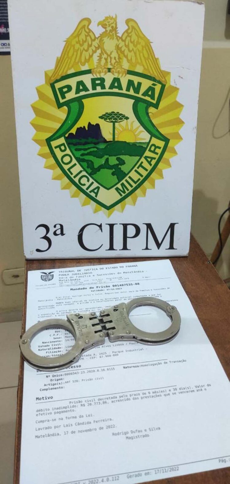 Homem é preso por não pagar pensão alimentícia