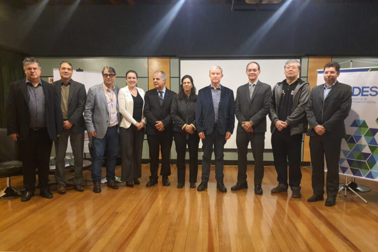 Importância do Censo 2022 e parceria com o Ipardes são foco de palestras do IBGE