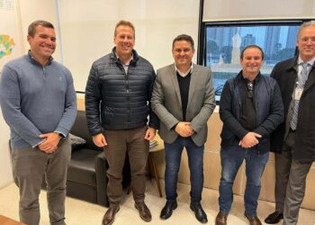 Prefeito cumpre agenda em Curitiba em  busca de recursos para o município