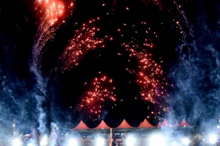 Vereadores discutem proibição da venda de fogos de artifício com efeitos sonoros