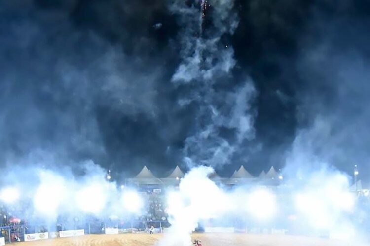 Sancionada a lei que proíbe queima, soltura e comercialização de fogos de artifício de estampido