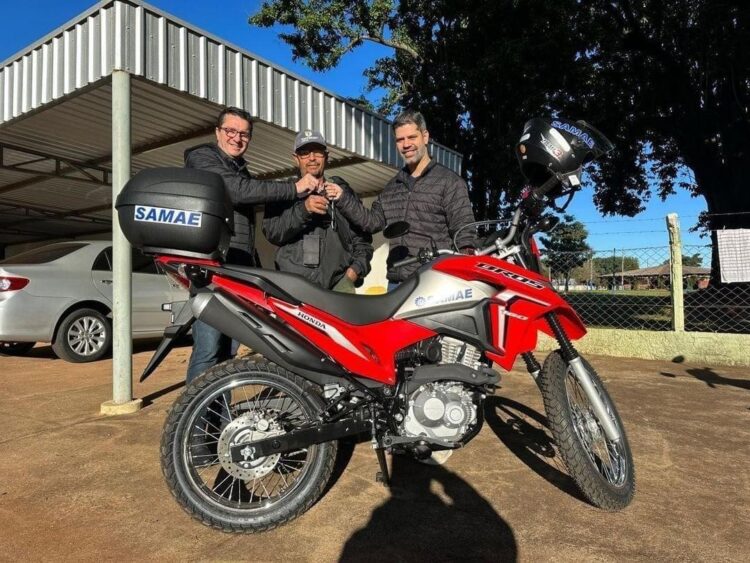 Município adquire moto para utilização do Samae