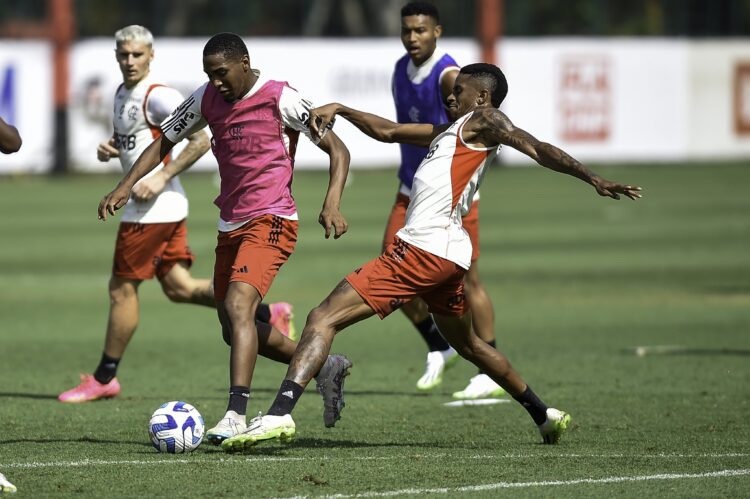 Flamengo pega Olimpia pelas oitavas de final