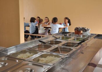 Prefeitura de Planaltina do Paraná  amplia refeitório do CMEI Balão Mágico