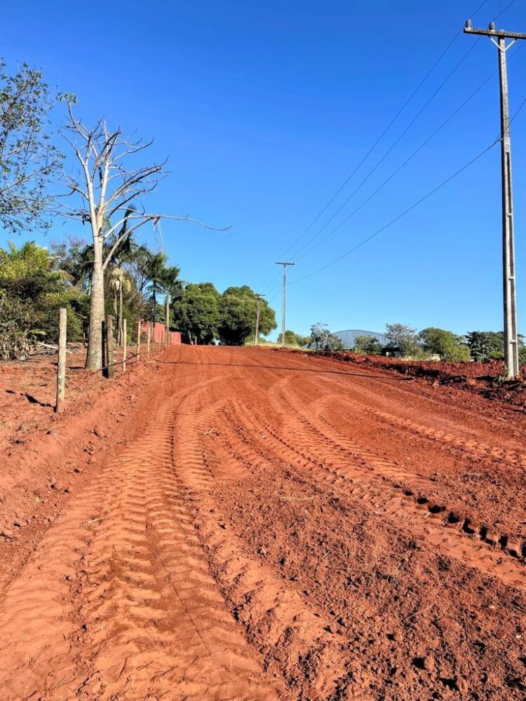 Prefeitura faz melhorias em ruas de Diamante do Norte