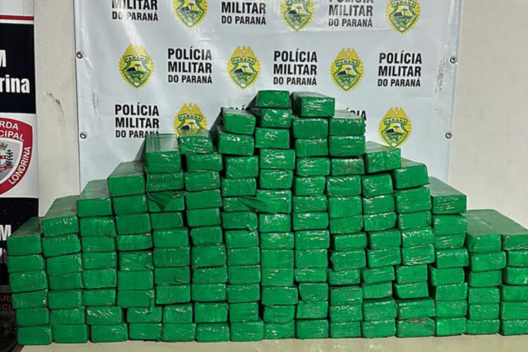 Operação conjunta resulta em apreensão de drogas e cigarros