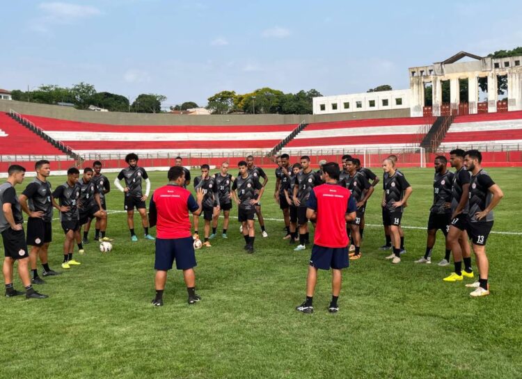 Em busca da segunda vitória seguida na Série C,  ACP enfrente o Arapongas no domingo