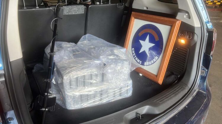 Receita Federal apreende 71,5 kg de cocaína