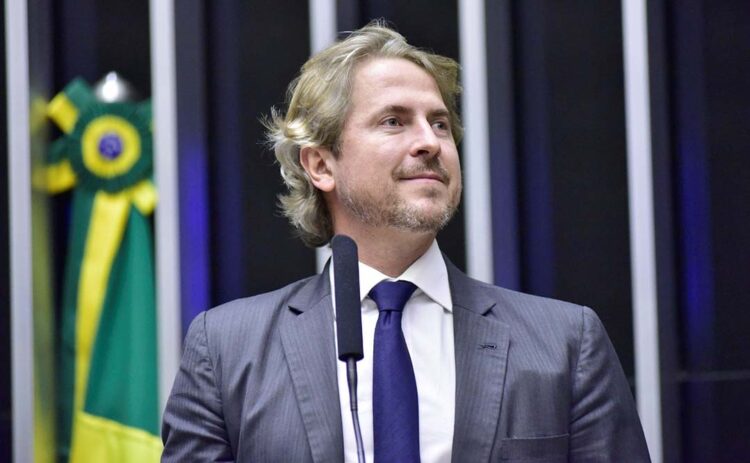 Zeca Dirceu irá apresentar políticas do governo federal para a região