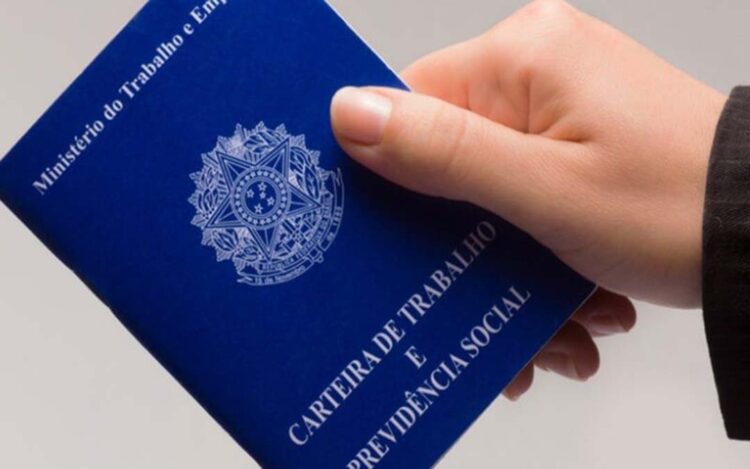 Confira as vagas de emprego disponíveis para esta segunda-feira (18)