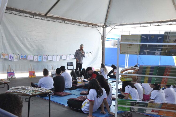 Centenas de pessoas de Paranavaí e região  prestigiaram a Semana Literária do Sesc