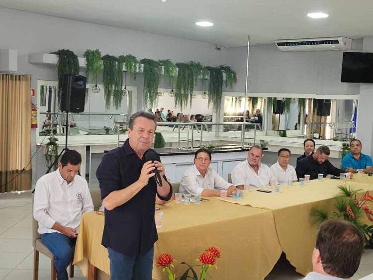Secretário de Turismo do Paraná, Marcio Nunes, participa de evento em Porto Rico