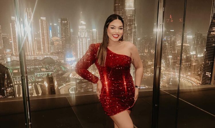 Fotógrafa que fez foto de filha de Neymar morre após mal súbito