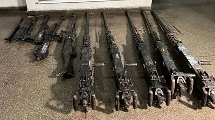 Exército prende 17 militares por furto de metralhadoras em SP