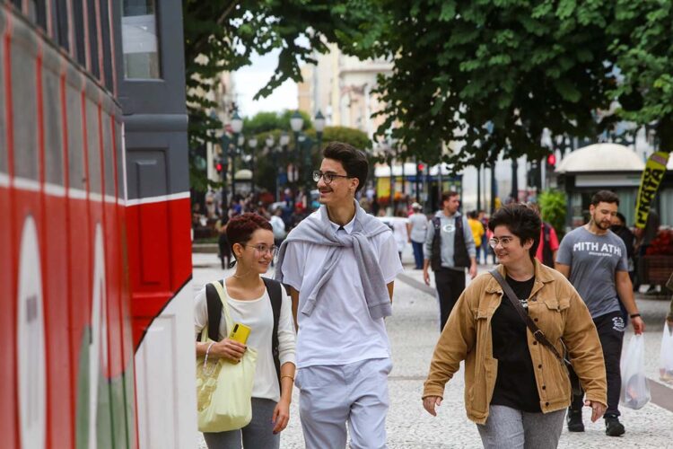 Saúde alerta para cuidados com doenças provocadas por alergias durante a primavera