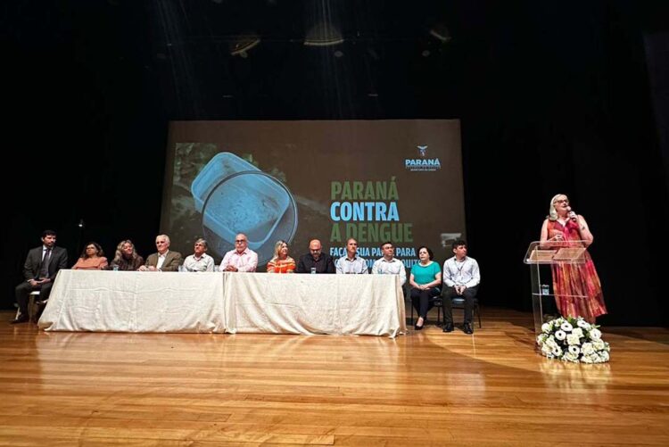 Paraná lança nova campanha de combate à dengue