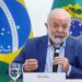 Lula pede que obras avancem sem “repetir possíveis equívocos”