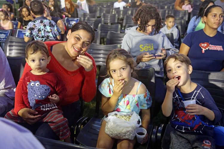 Com recursos da Lei Paulo Gustavo, edital Cinema na Praça está com inscrições abertas