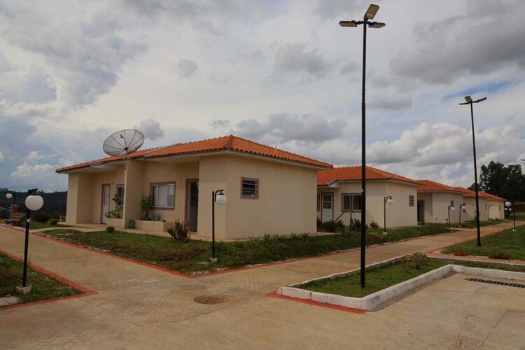 Lei municipal garante doação de imóvel para  construção de condomínio do idoso em Paranavaí