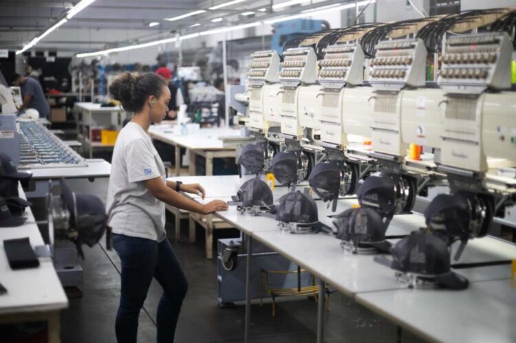 Governo deveria reconsiderar sua decisão de aumentar o ICMS