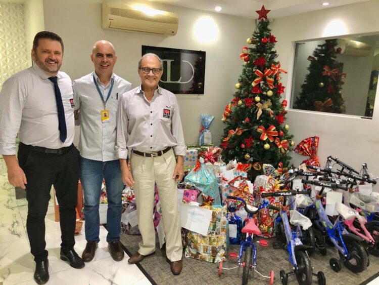 Projeto Papai Noel dos Correios fará entrega de presentes de Natal no CMEI Ayrton Senna da Silva