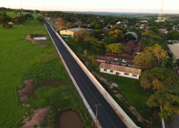 Obras na Rua Fernando Marassi fazem  município chegar a 97% de vias pavimentadas