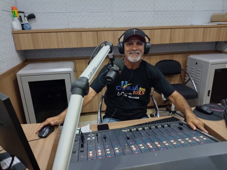 Pedro Machado: há 25 anos comandando o tradicional programa na Caiuá FM