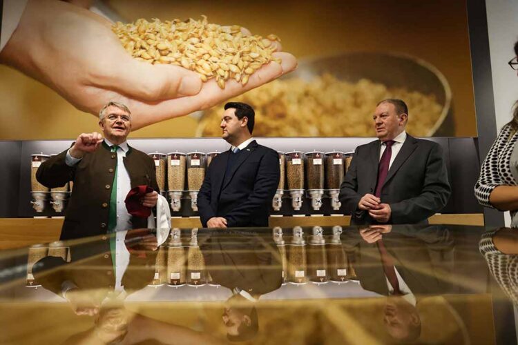 Missões internacionais de 2023 trouxeram R$ 4,5 bilhões de investimentos ao Paraná