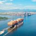 Porto de Paranaguá recebe maior navio porta-contêineres em comprimento: 366 metros