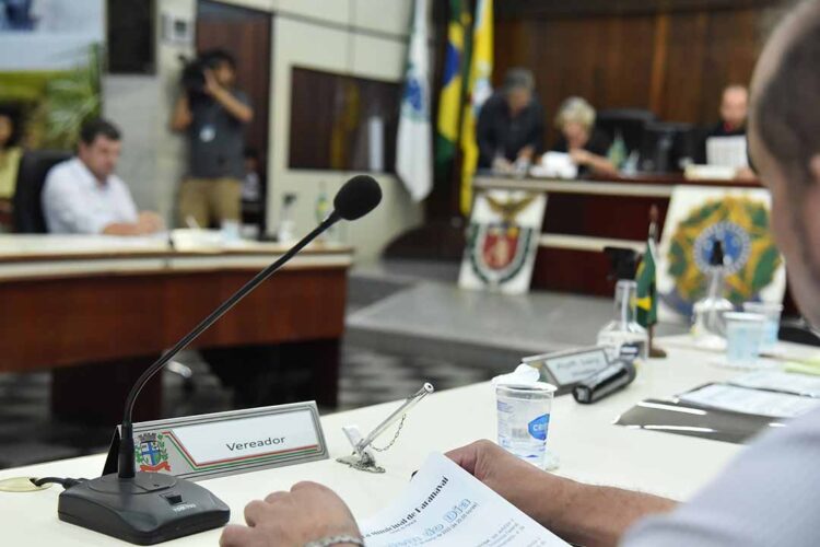 Vereadores da região retomam sessões ordinárias a partir de segunda-feira