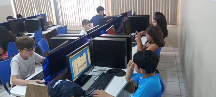 Sesc Paranavaí promove Oficina de Férias Digitais a partir de segunda-feira