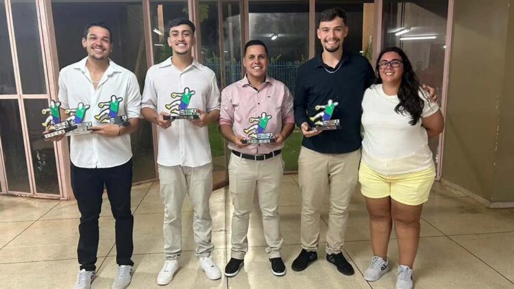 Três atletas de Paranavaí ficam entre melhores da temporada 2023