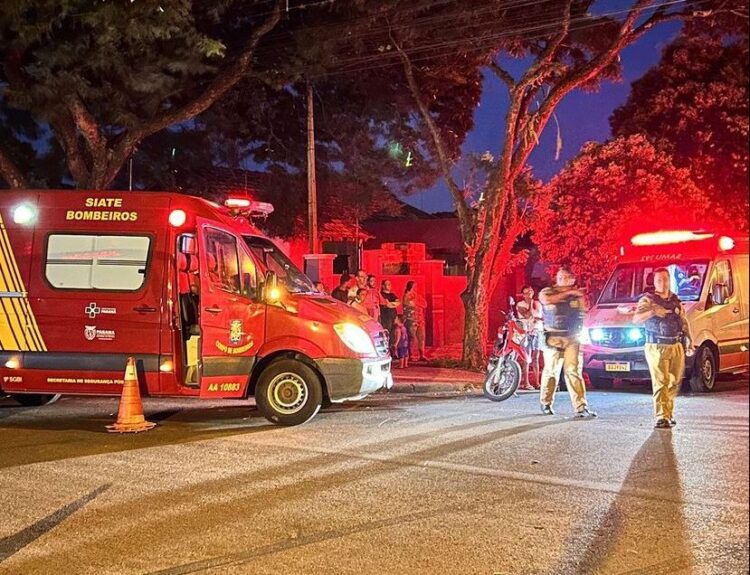Motociclista fica gravemente ferida em colisão contra carro em Paranavaí