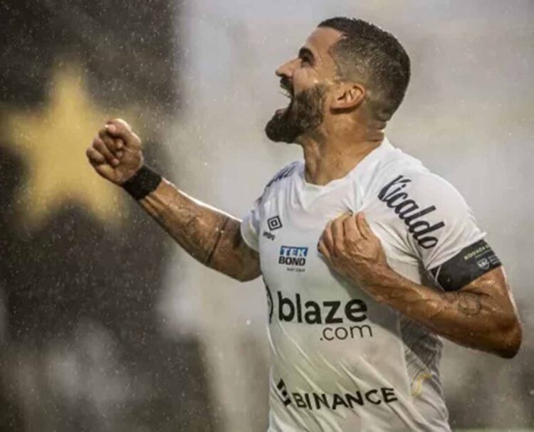 Rincón fala sobre reconstrução e diz que quer jogar Libertadores no Santos